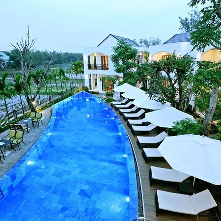 Azumi Hotel Хой Ан Екстериор снимка