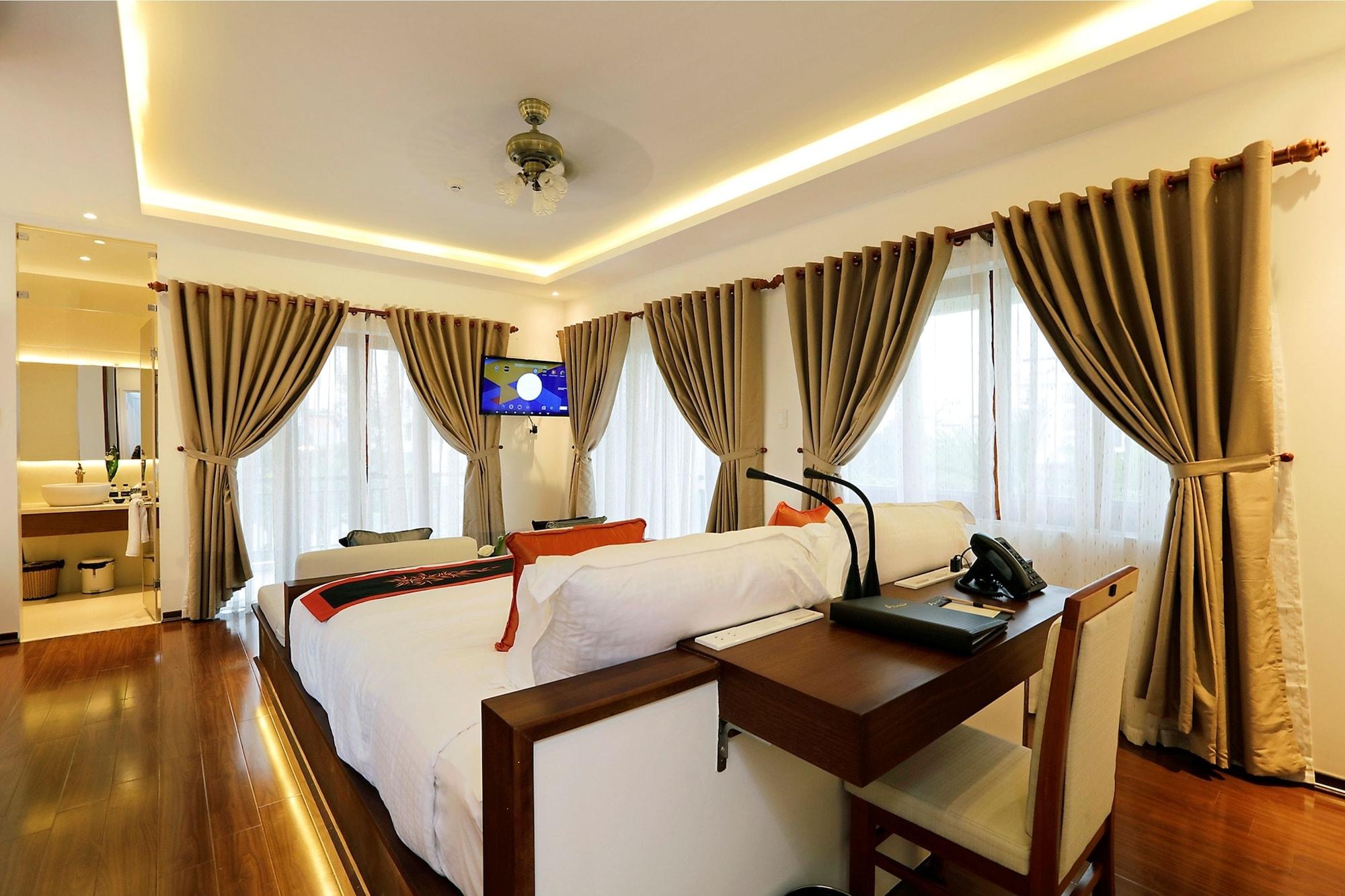 Azumi Hotel Хой Ан Екстериор снимка